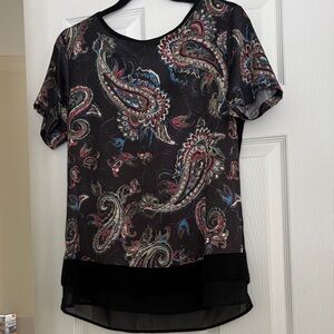 Black Paisley Short-Sleeve Blouse with Layered Hem
